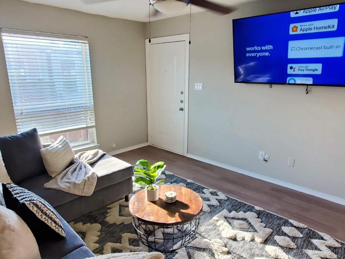Fashionable Stylish Apartment Х'юстон Екстер'єр фото